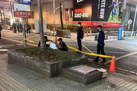 大樓有人跳樓|土城社區大樓驚傳墜樓已蓋白布 消防員掀開竟是這東西 